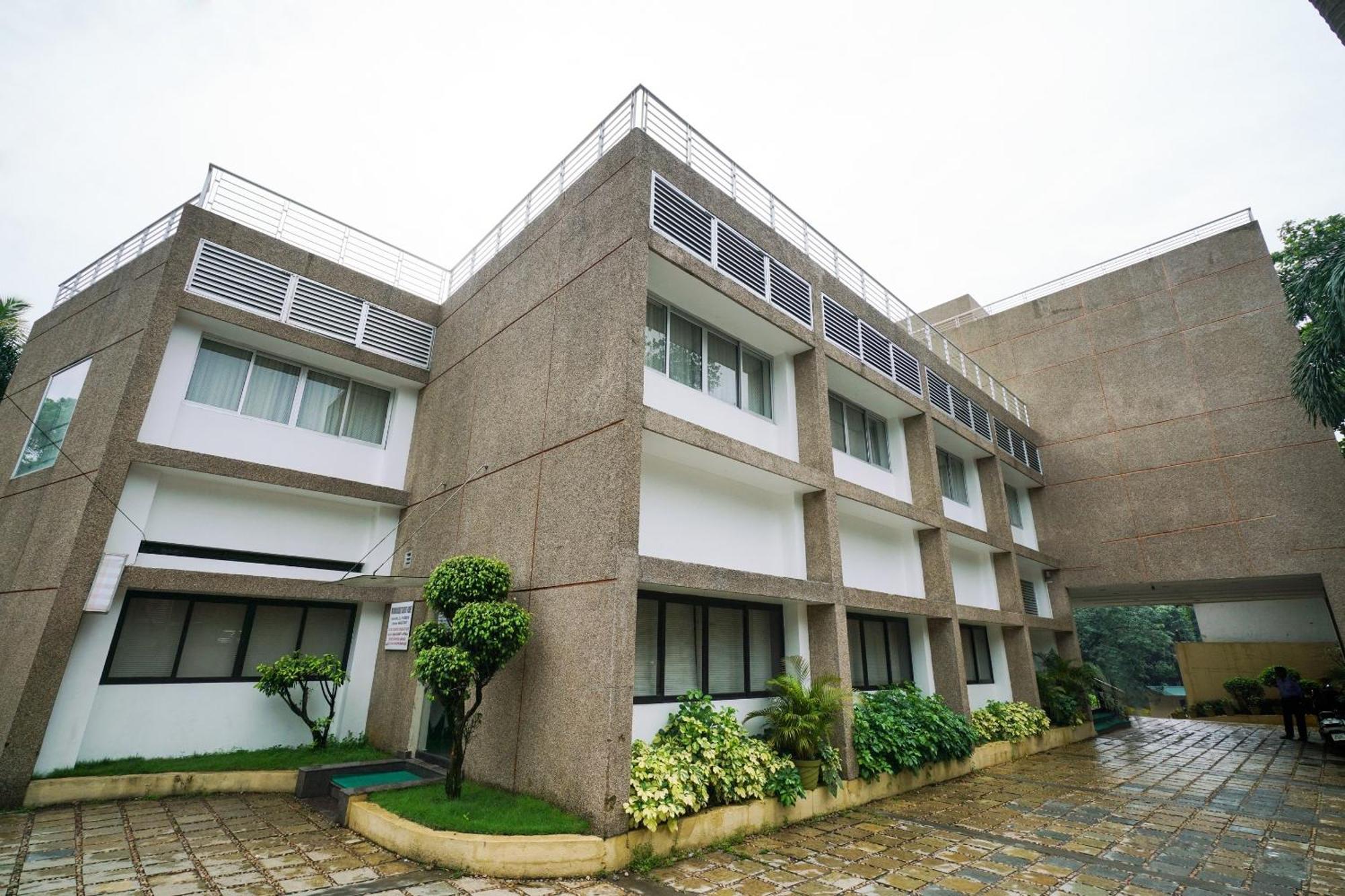 אינגמאלי Super Townhouse Mookkannoor Tourist Home מראה חיצוני תמונה